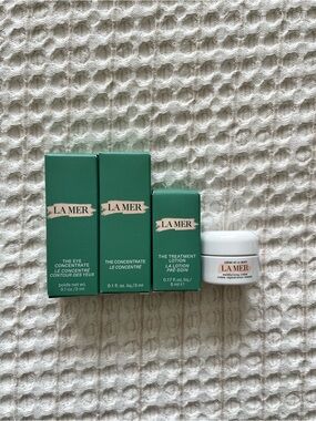 La Mer Moisturizing Cream and Treatment trio The Essentials